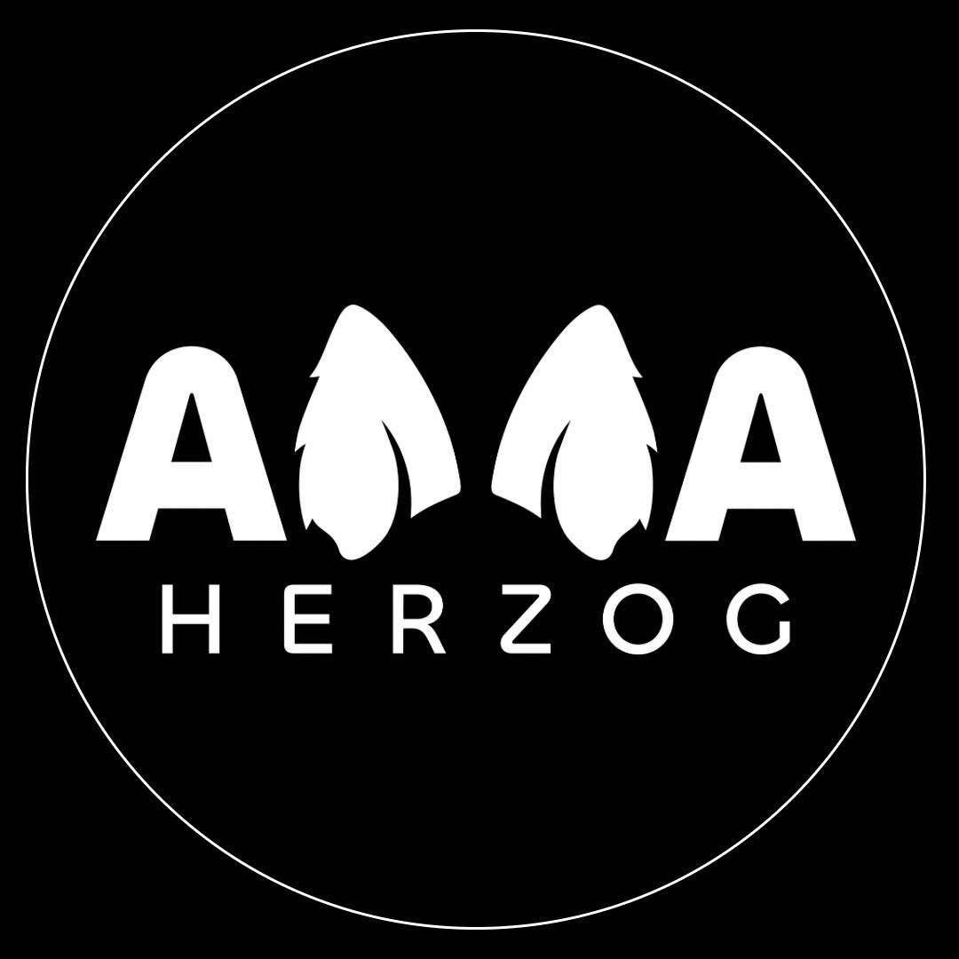 Anna Herzog FCI Obedience Dog Training